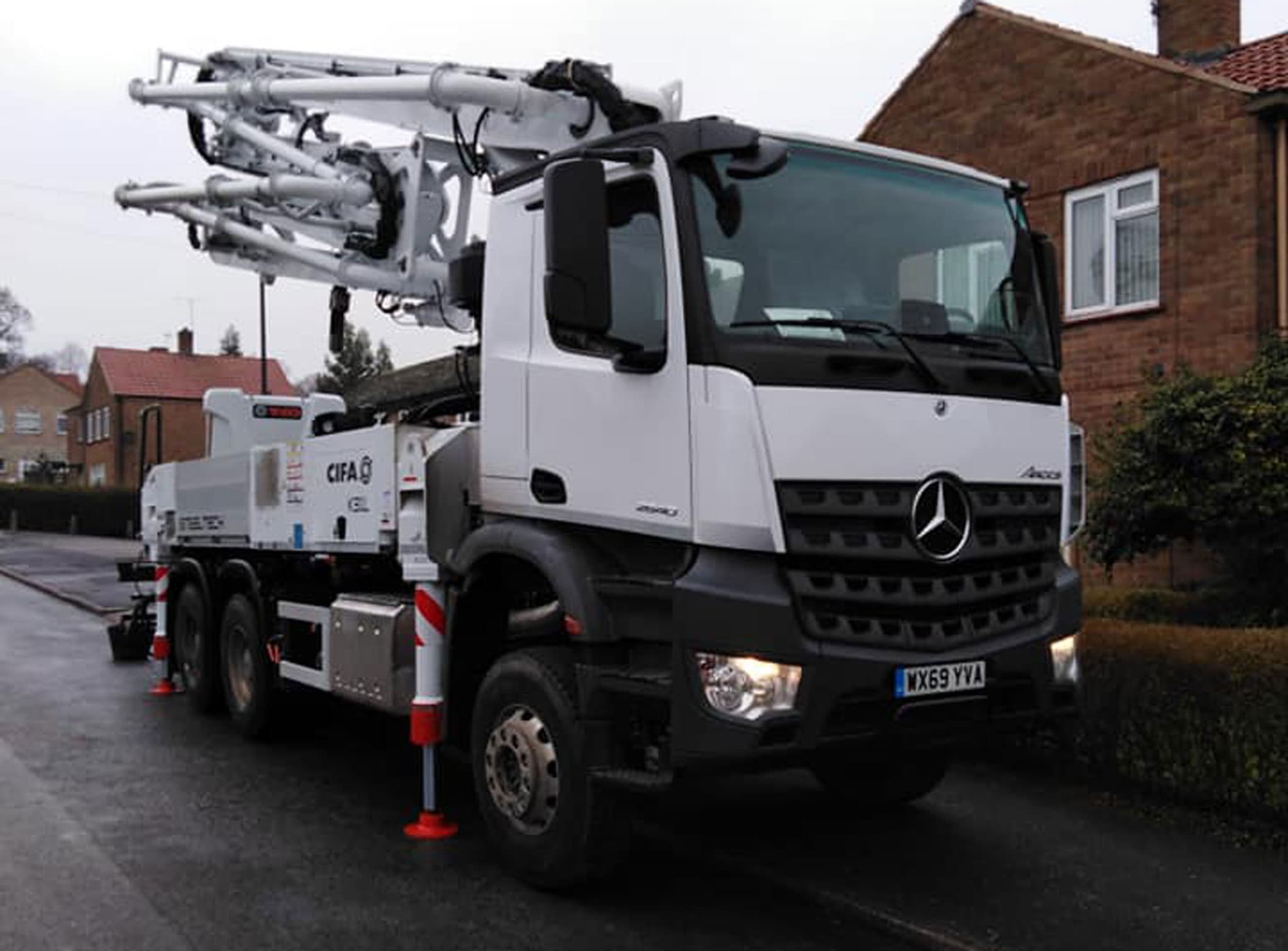 Concrete pumping Chesterfield UK
